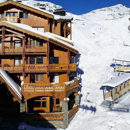 On Slope Near * Val Thorens